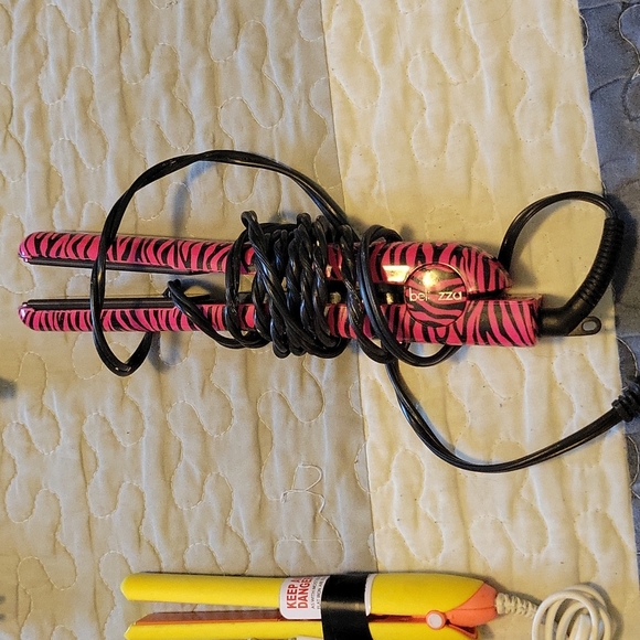 Flat Iron/Straighter bundle 8 - Picture 11 of 12